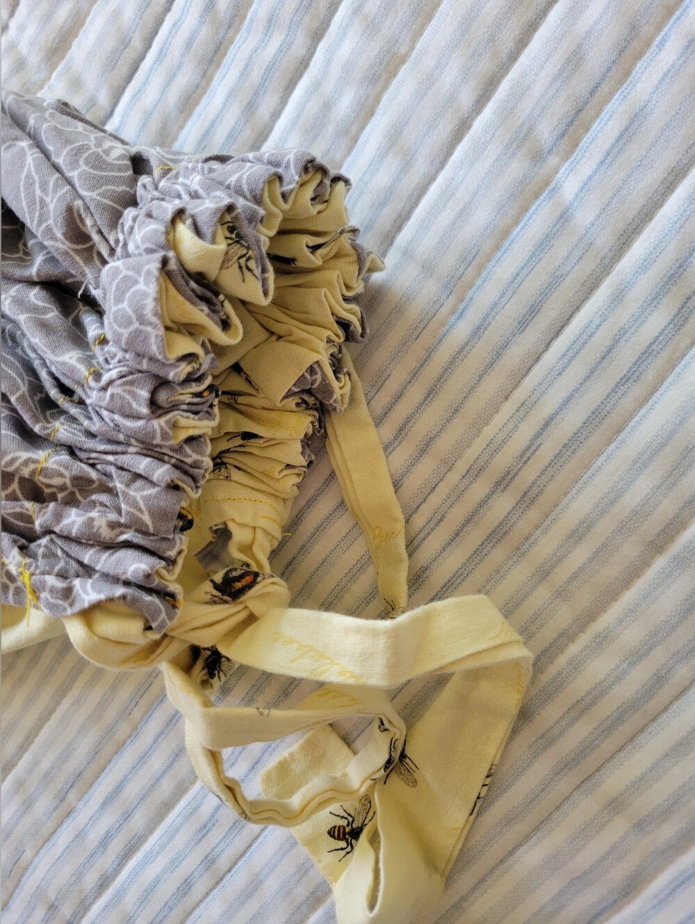 🐝Reversible Scrub Cap - Picture 3 of 6